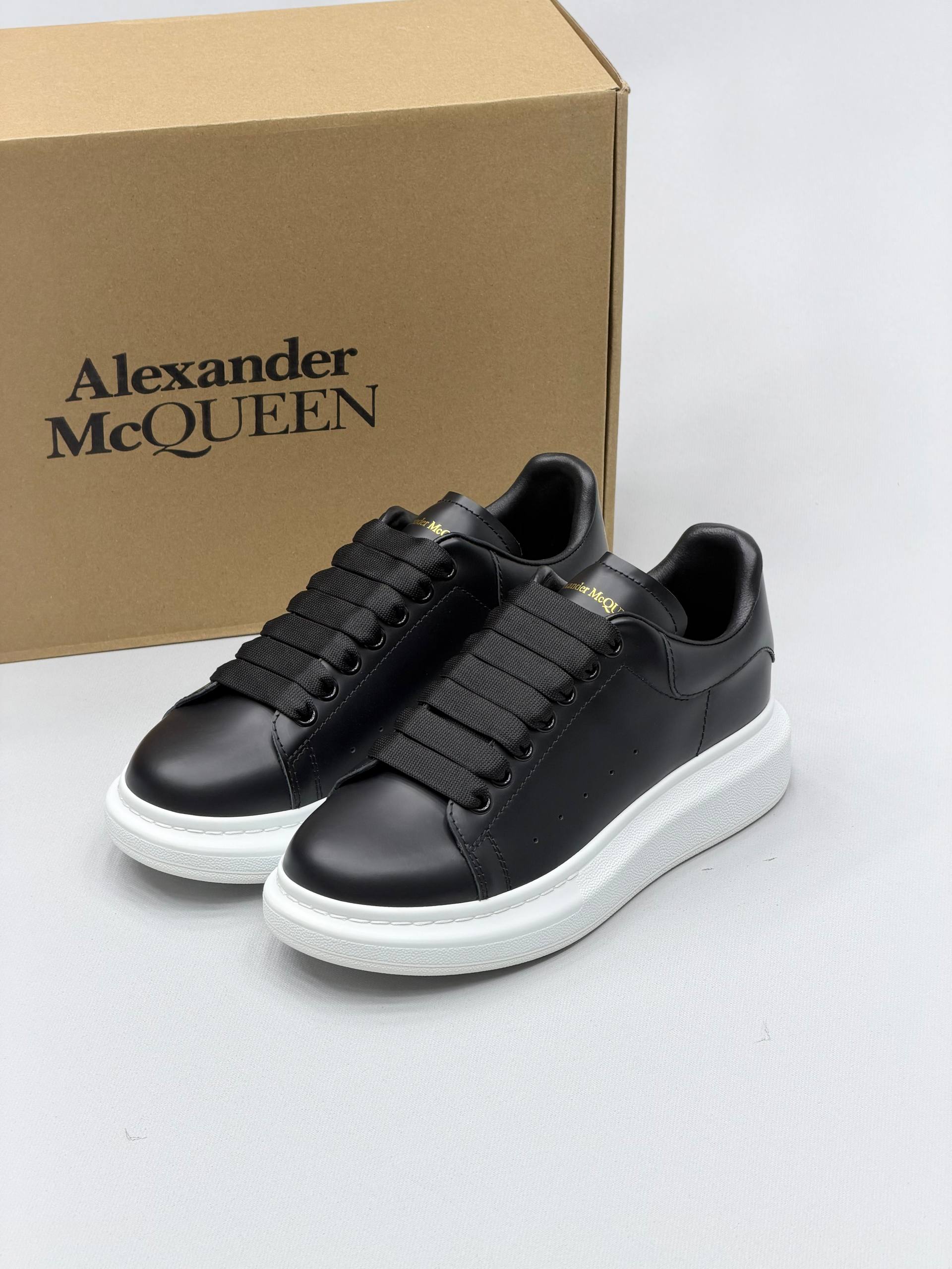 Alexander Mcqueen - Unisex Sneaker