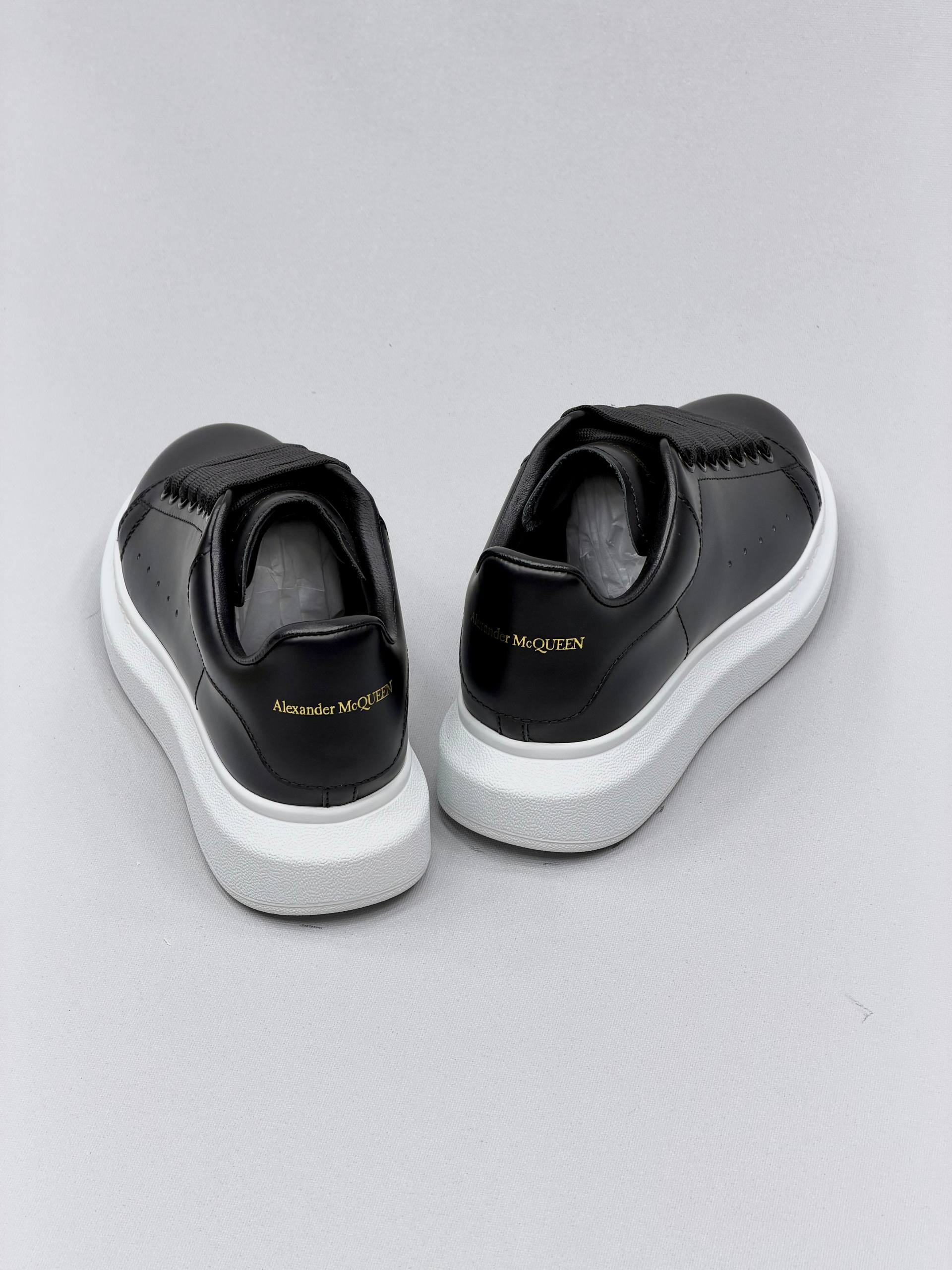 Alexander Mcqueen - Unisex Sneaker
