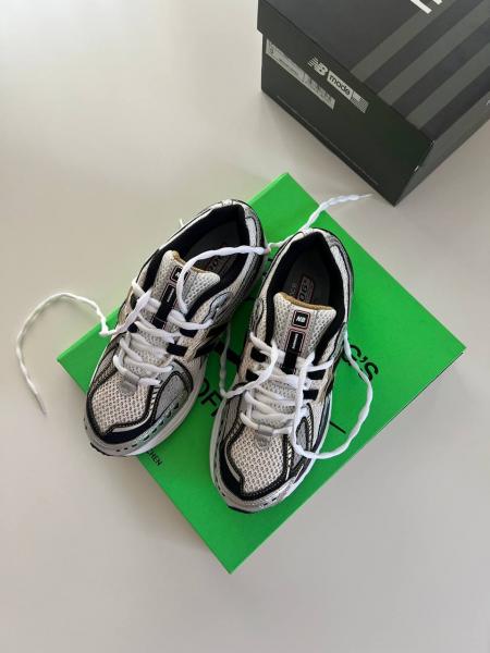 New Balance - 1906R Black Gold